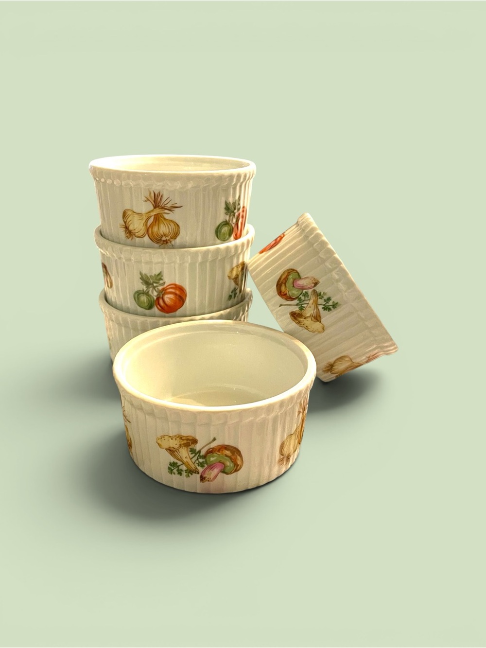 Vintage APILCO French Porceline Ramekin, Set of 4